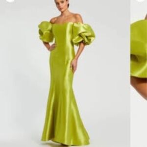 Mac Duggal Chartreuse Off-the-Shoulder Puff Short Sleeve Mermaid gown Size 2